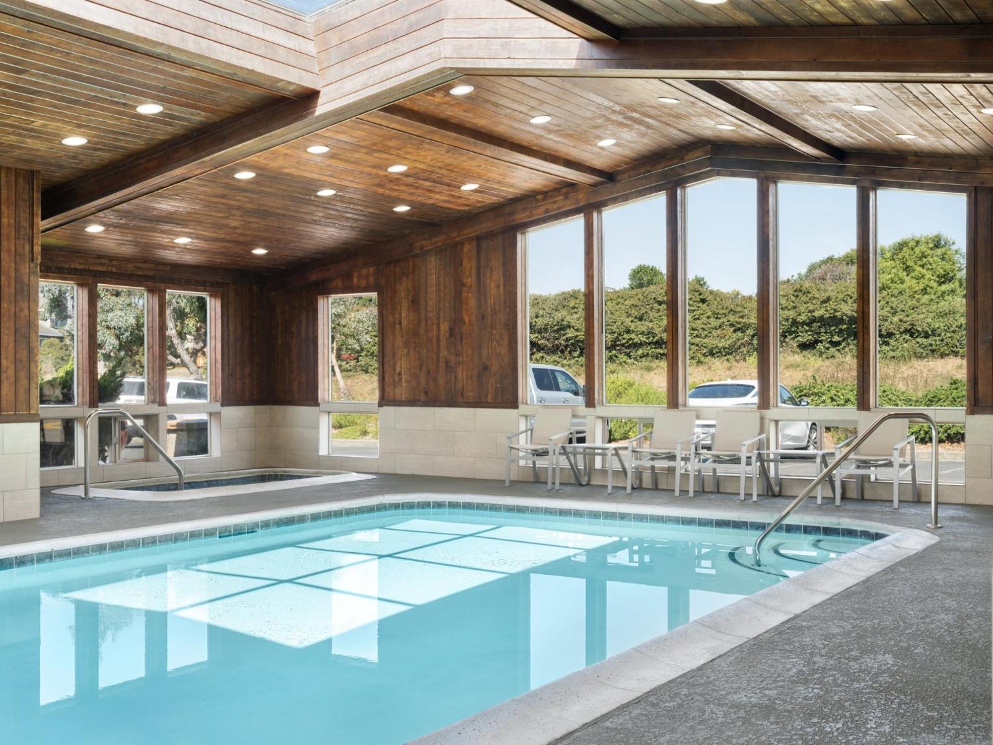 Holiday Inn Express Fort Bragg By Ihg Luaran gambar