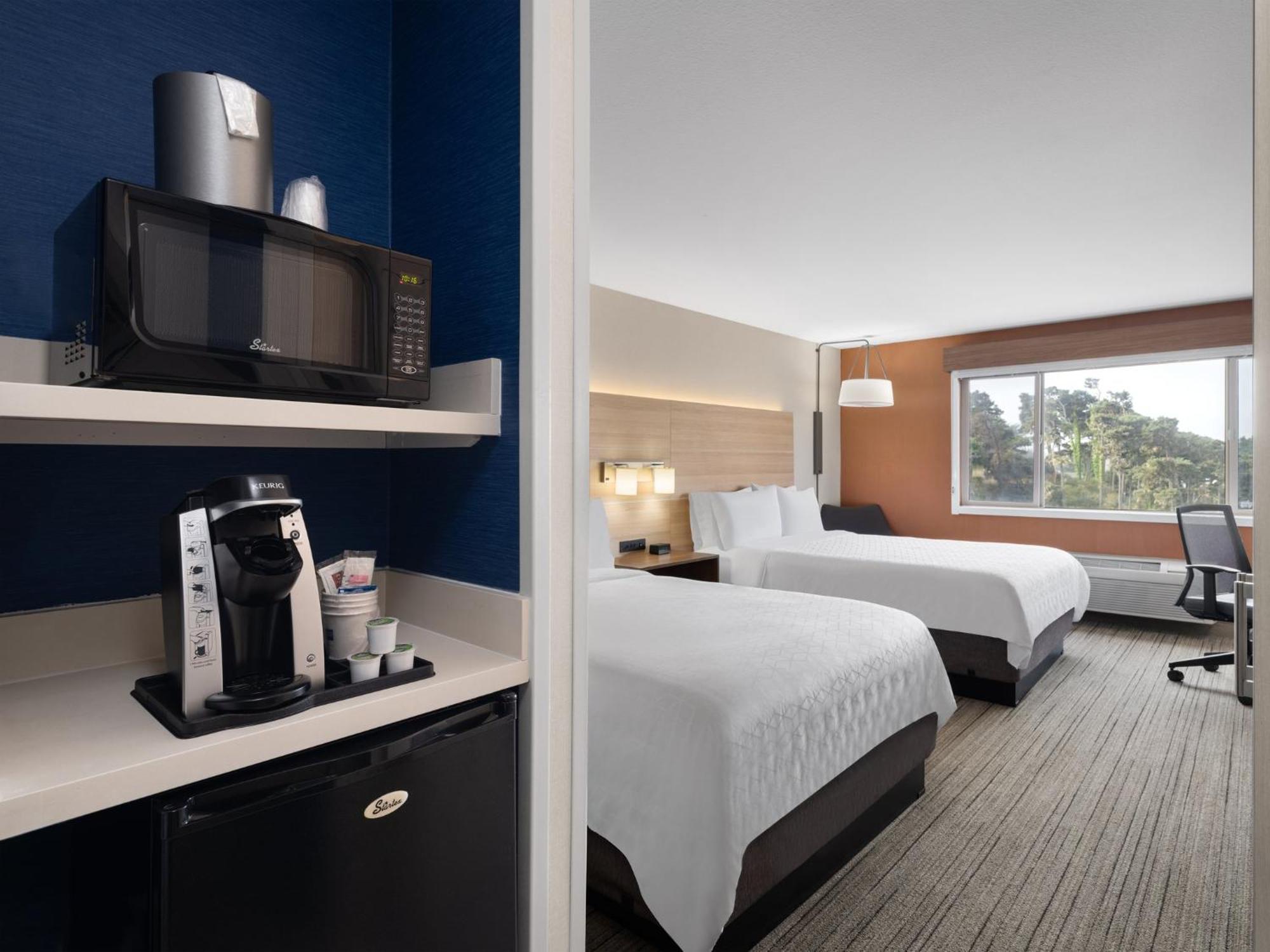 Holiday Inn Express Fort Bragg By Ihg Luaran gambar